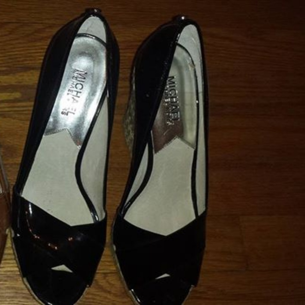 BRAND NEW Michael Kors Espadrille Wedge Sandals